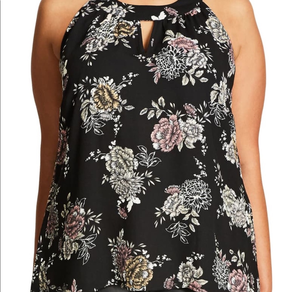 City chic lace back delux keyhole tank